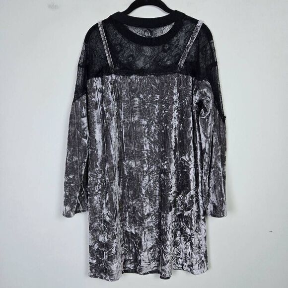 Entro Womens Crushed Velvet Lace Dress Size Small Grey Witchy Whimsigoth NWT - Picture 2 of 8
